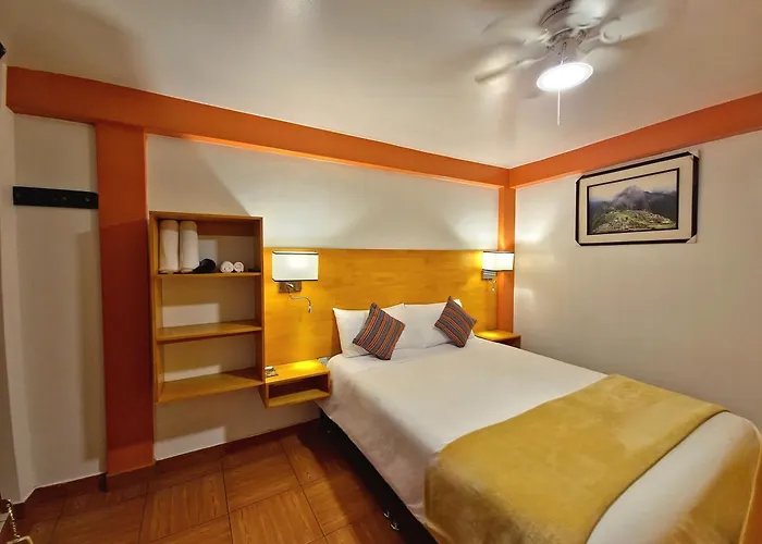 Amakonkay Hotel *
